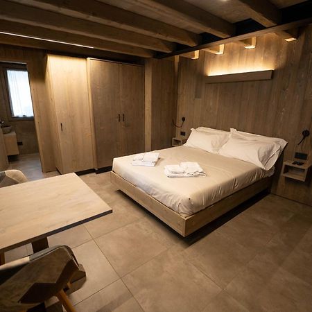 Le Suites De San Campel Rta Ponte Di Legno Esterno foto