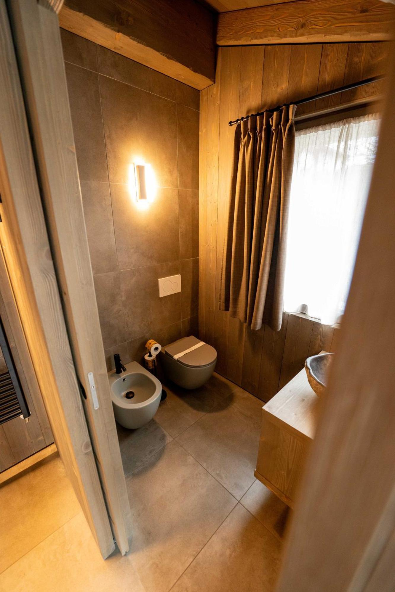 Le Suites De San Campel Rta Ponte Di Legno Esterno foto