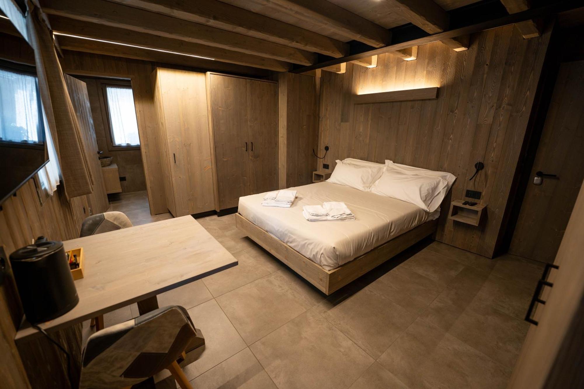 Le Suites De San Campel Rta Ponte Di Legno Esterno foto